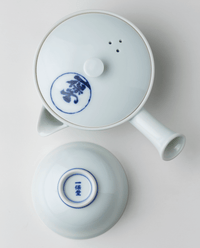 白磁急須･小 茶碗セット(波佐見焼)